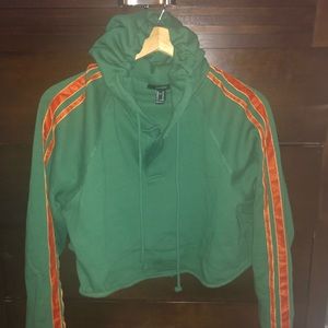 » GREEN + RED CROPPED SWEATER «